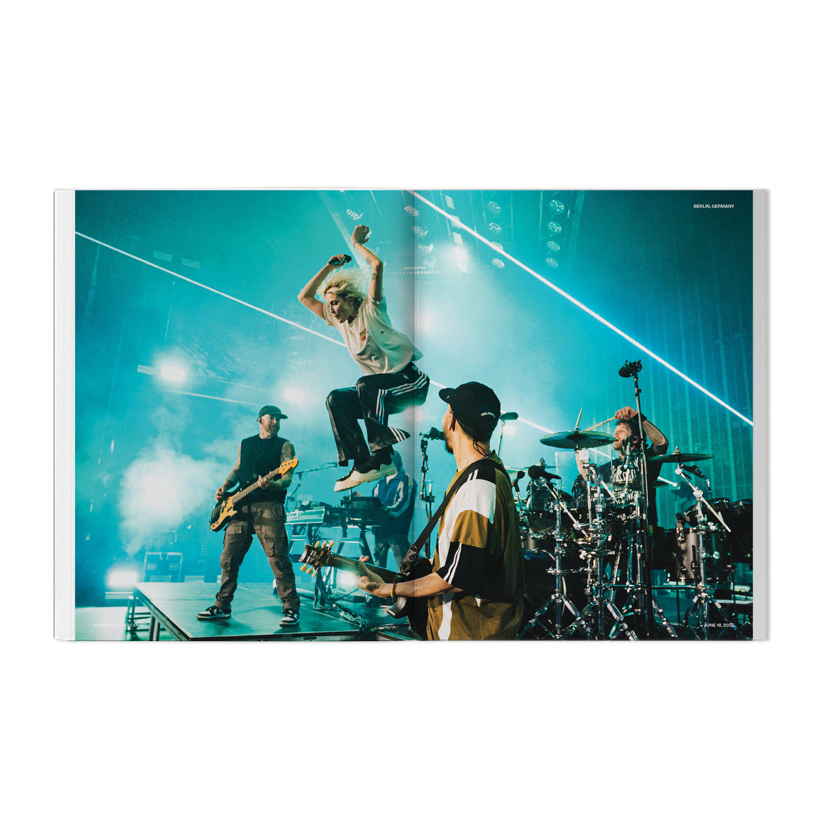 PRE-ORDER Linkin Park "FROM ZERO WORLD TOUR: Tour Posters (2024-2026)" Book