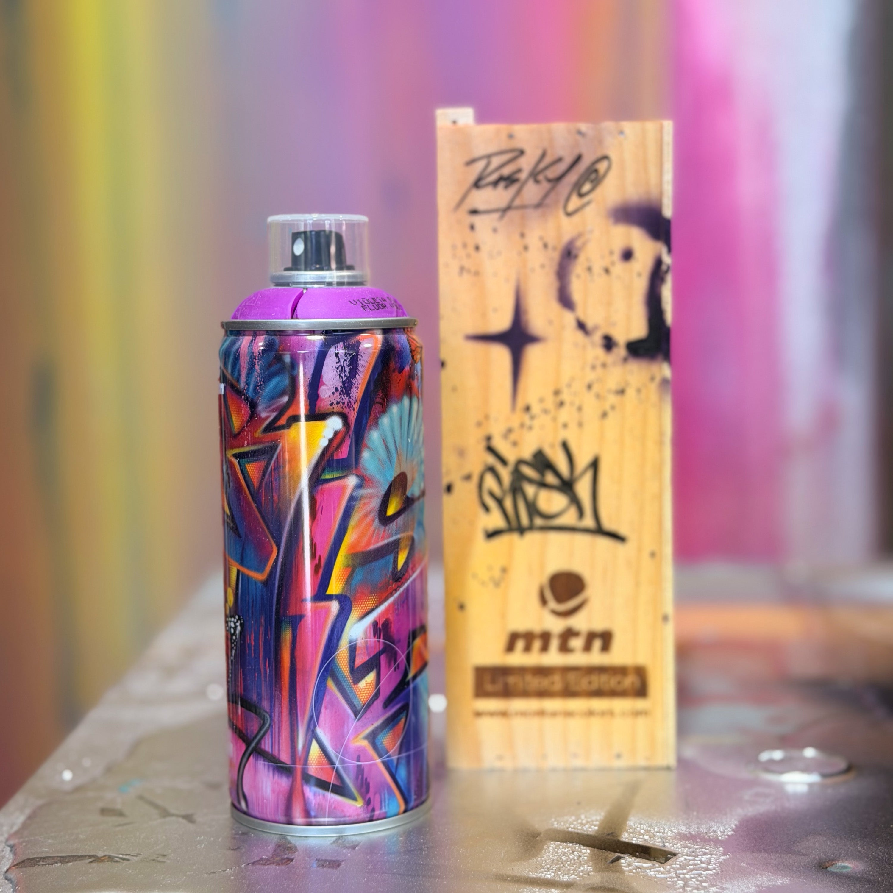 m*p様 static luxury vandals spray can ルイヴ m*p様 static luxury vandals spray can ルイヴ m*p様 static luxury